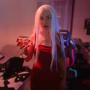 🤍 Meinod White Synthetic High Temperature Fiber Lace Front Wig 🤍